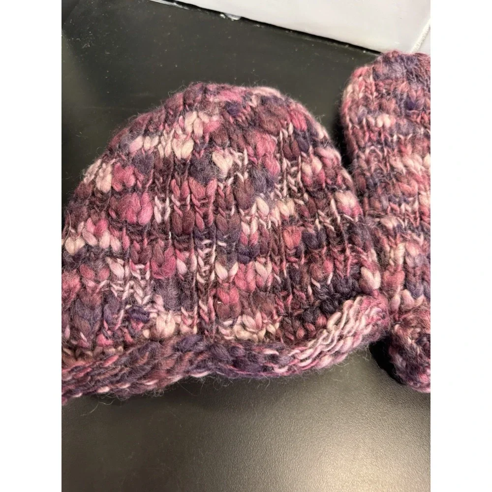 Crochet Winter Hat and Mittens Beanie ‎ Cap  Adult Size Chunky warm Pink Purple